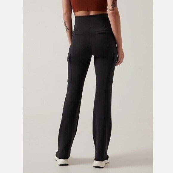 Athleta Delancy Straight Cargo Pant, Black, Size L - Picture 3 of 9